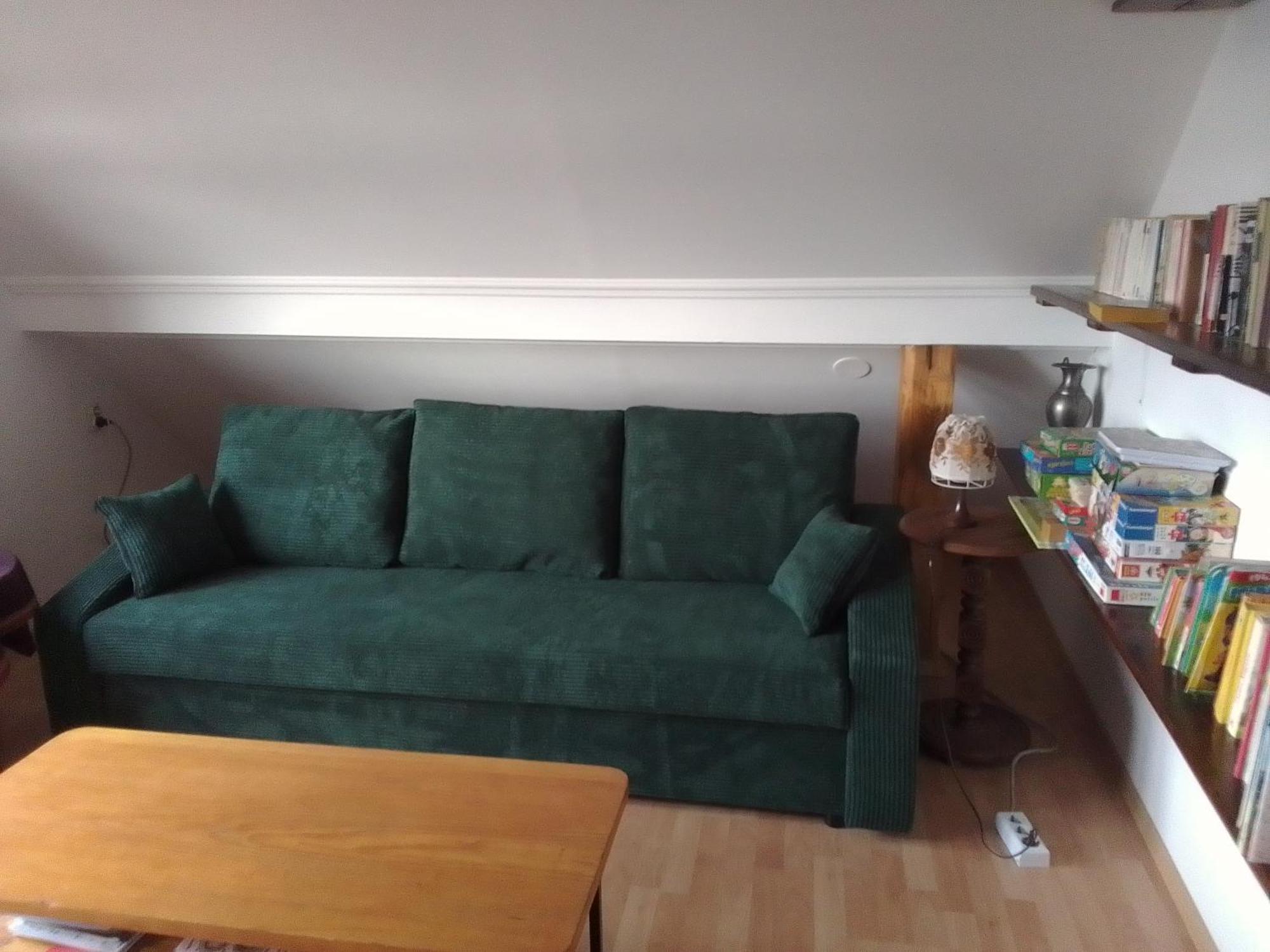 A Kert Apartman Rezi Bagian luar foto